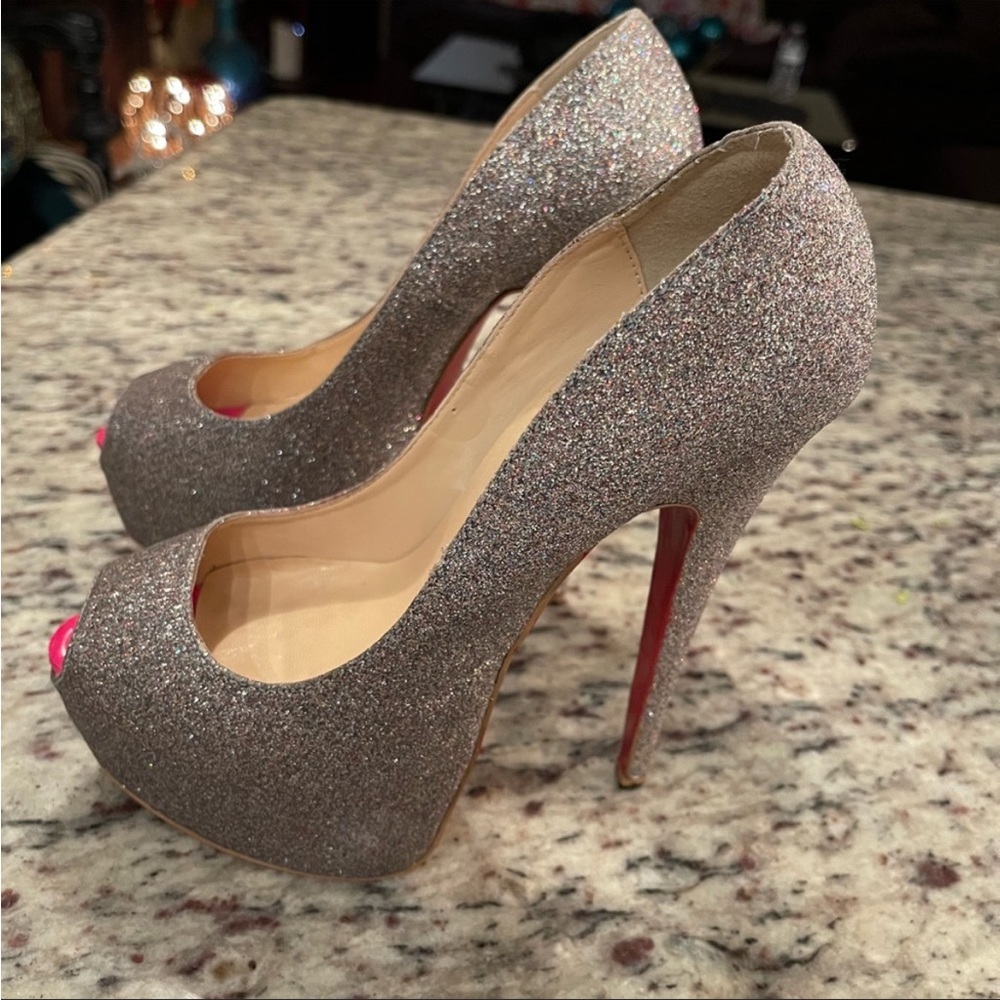Christian Louboutin Pumps Sz.8